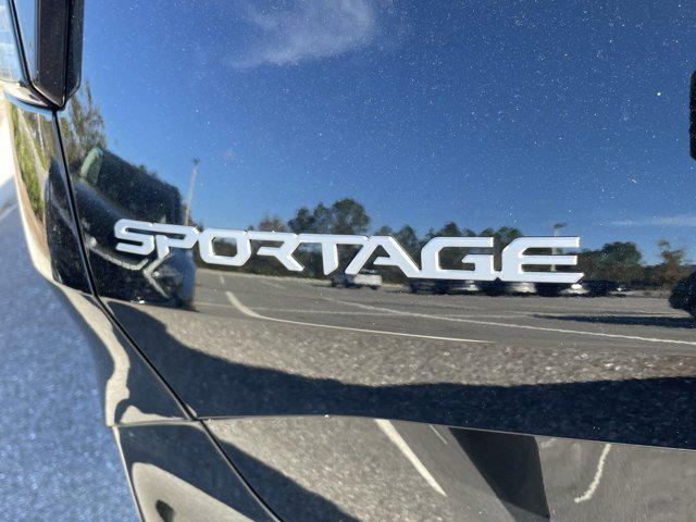 new 2025 Kia Sportage car, priced at $33,024