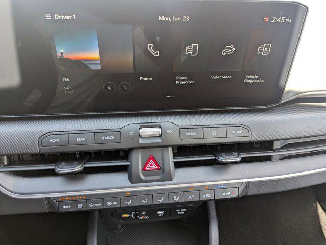 new 2025 Kia K4 car, priced at $23,348