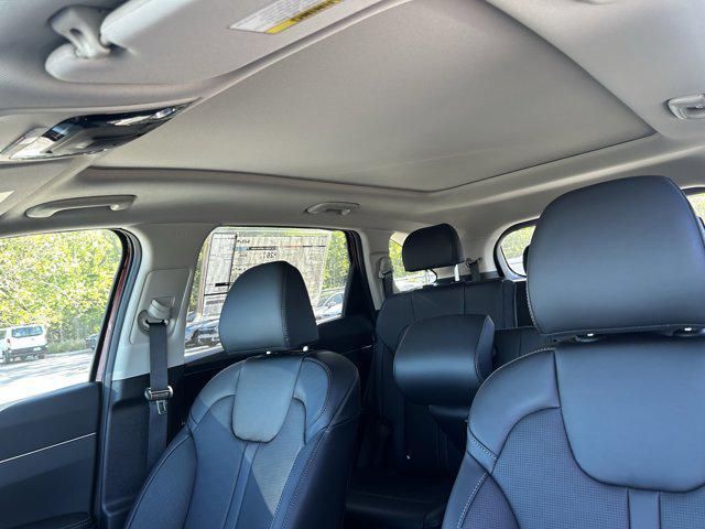 new 2025 Kia Sorento car, priced at $34,658