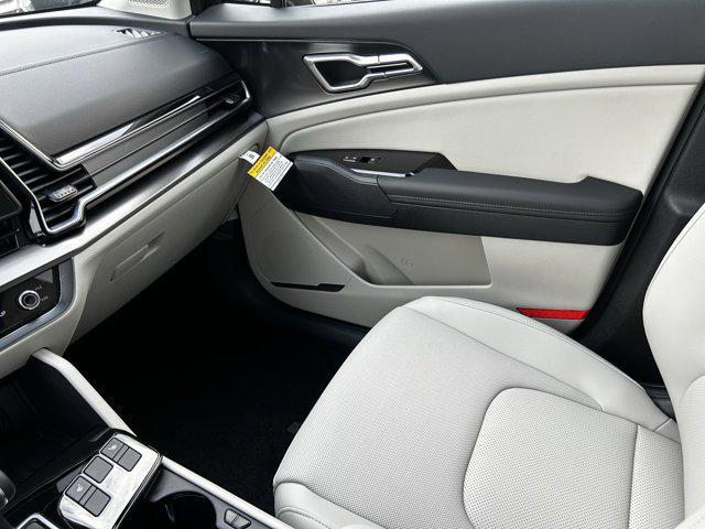 new 2025 Kia Sportage car, priced at $28,162