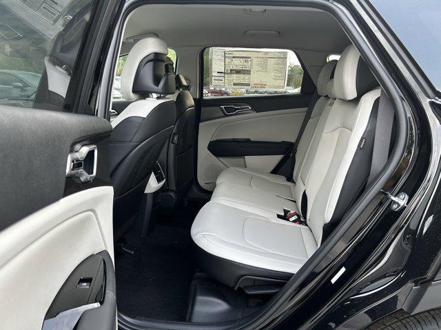 new 2025 Kia Sportage car, priced at $28,162