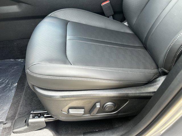 new 2025 Kia Sorento car, priced at $36,446