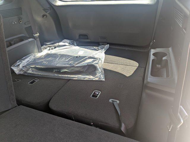 new 2025 Kia Sorento car, priced at $31,462