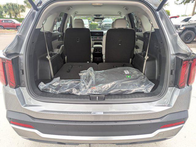 new 2025 Kia Sorento Hybrid car, priced at $37,447