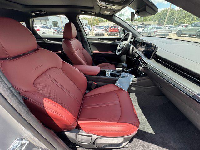 new 2025 Kia K5 car, priced at $30,885