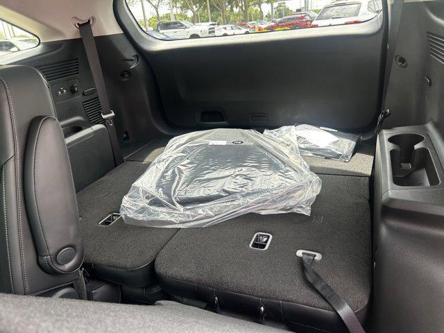 new 2025 Kia Sorento car, priced at $39,042