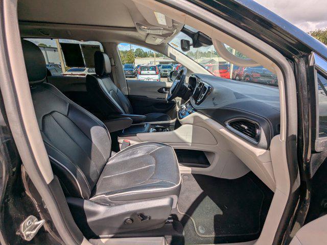 used 2023 Chrysler Pacifica car, priced at $27,250