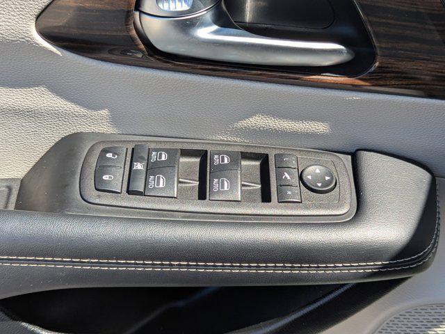 used 2023 Chrysler Pacifica car, priced at $27,250