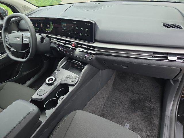 new 2026 Kia Sportage Hybrid car, priced at $31,529