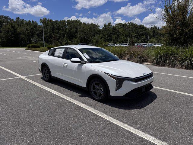 new 2025 Kia K4 car, priced at $24,219