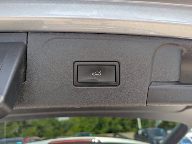 used 2022 Volkswagen Atlas car, priced at $24,605