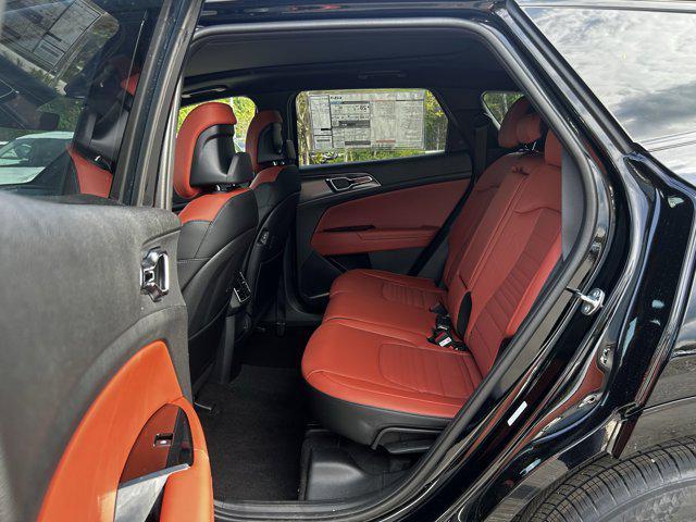 new 2025 Kia Sportage car, priced at $31,235