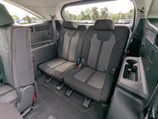 new 2025 Kia Sorento car, priced at $29,778