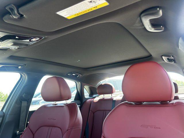new 2025 Kia K5 car, priced at $30,200