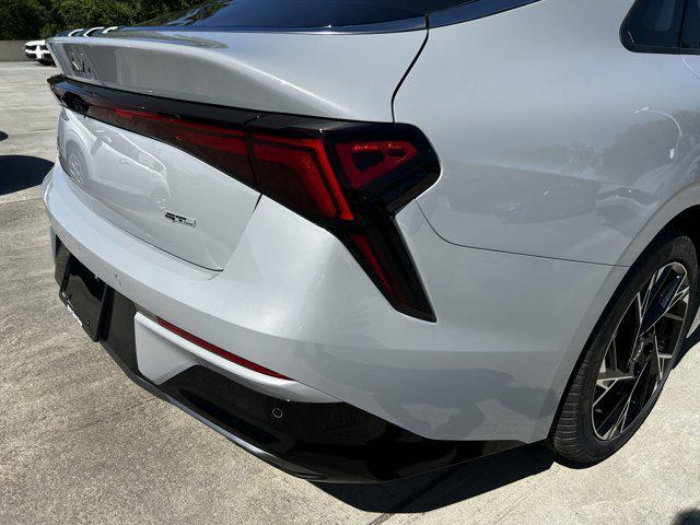 new 2025 Kia K5 car, priced at $30,200