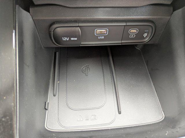 new 2025 Kia Sorento car, priced at $40,286