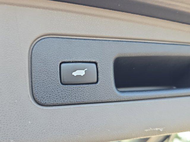 used 2017 Honda Odyssey car, priced at $18,026