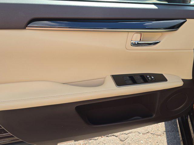 used 2016 Lexus ES 350 car, priced at $18,458