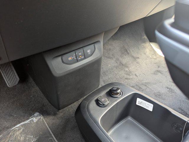 new 2025 Kia EV6 car, priced at $43,542