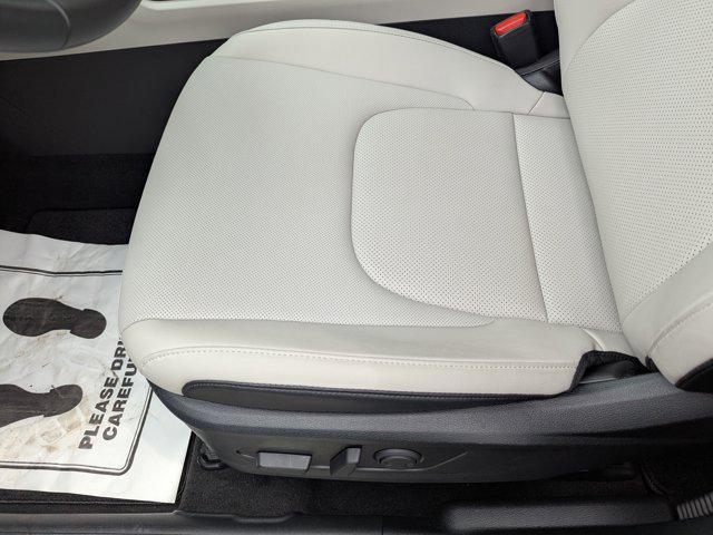 used 2025 Kia Sportage car, priced at $28,774