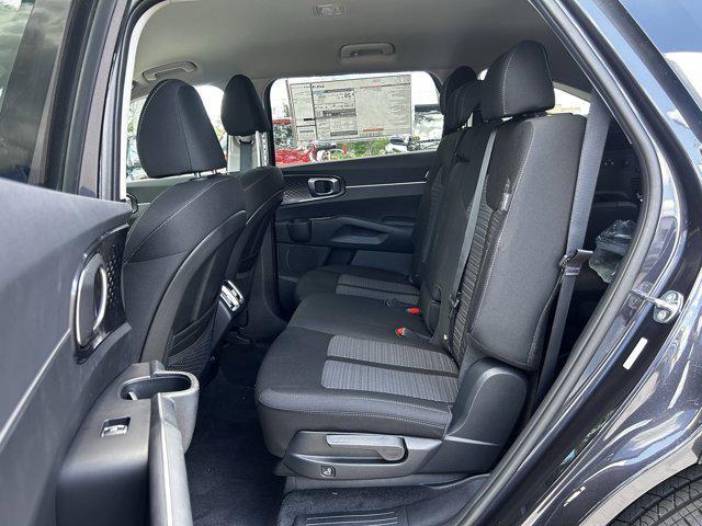 new 2025 Kia Sorento car, priced at $30,842