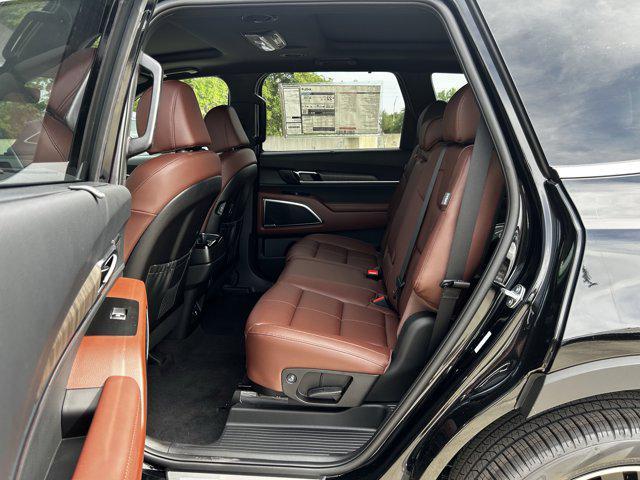 new 2025 Kia Telluride car, priced at $46,227