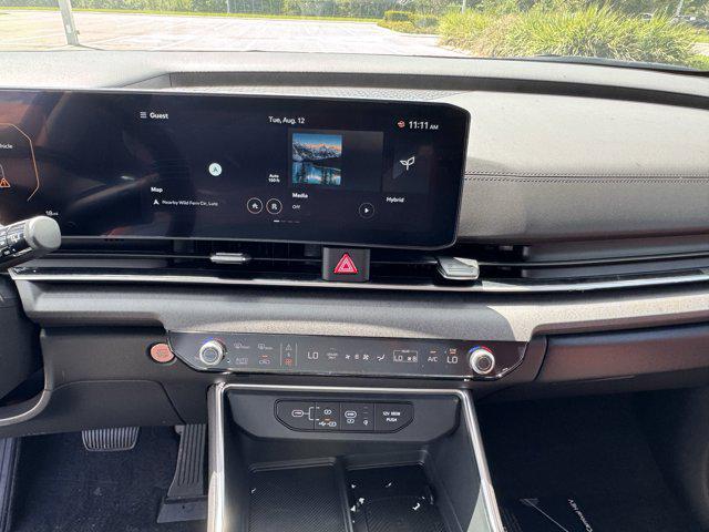 new 2026 Kia Carnival Hybrid car, priced at $49,549