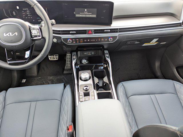 new 2025 Kia Sorento Hybrid car, priced at $45,366
