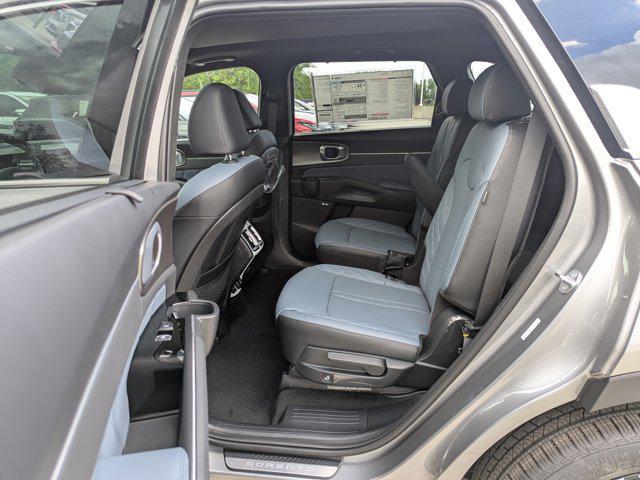 new 2025 Kia Sorento Hybrid car, priced at $45,366