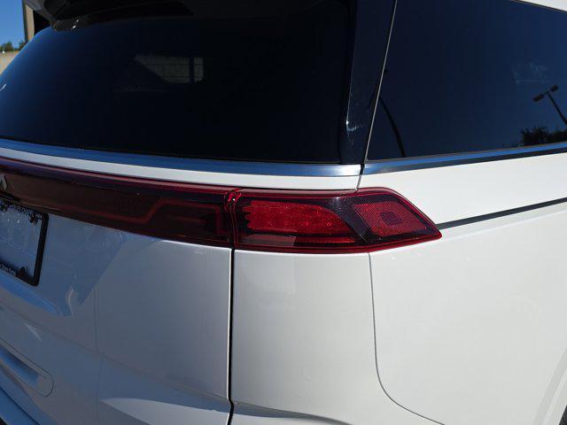 used 2022 Kia Carnival car, priced at $26,037