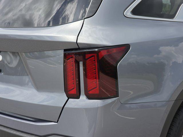 new 2025 Kia Sorento car, priced at $30,999
