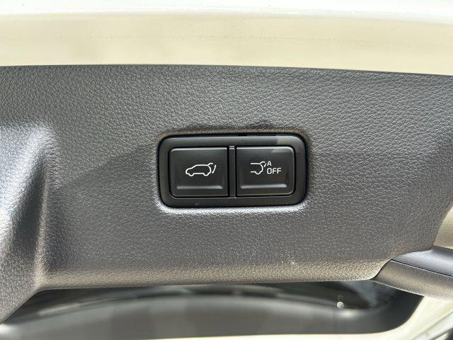 new 2025 Kia Carnival car, priced at $42,155