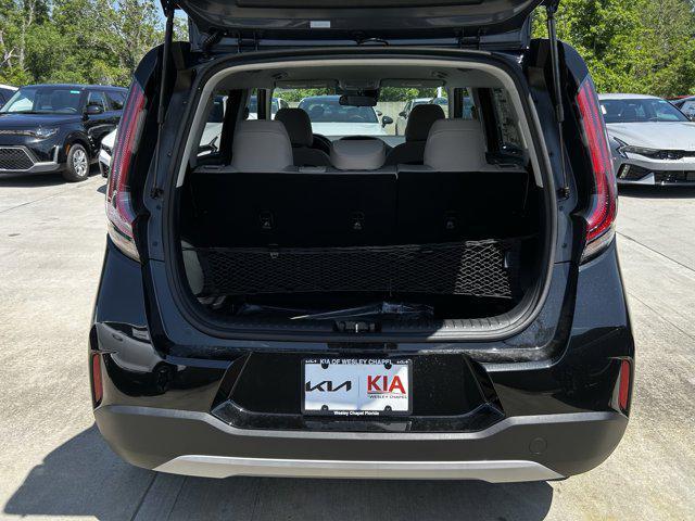 new 2025 Kia Soul car, priced at $21,184