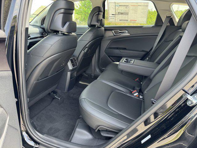 new 2025 Kia Sportage car, priced at $28,318