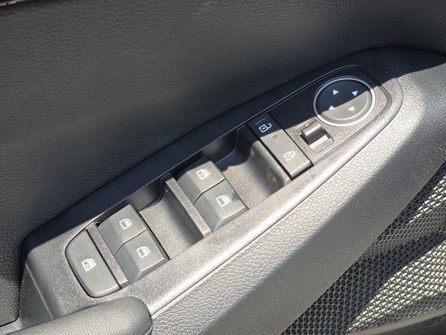 new 2025 Kia Seltos car, priced at $25,908