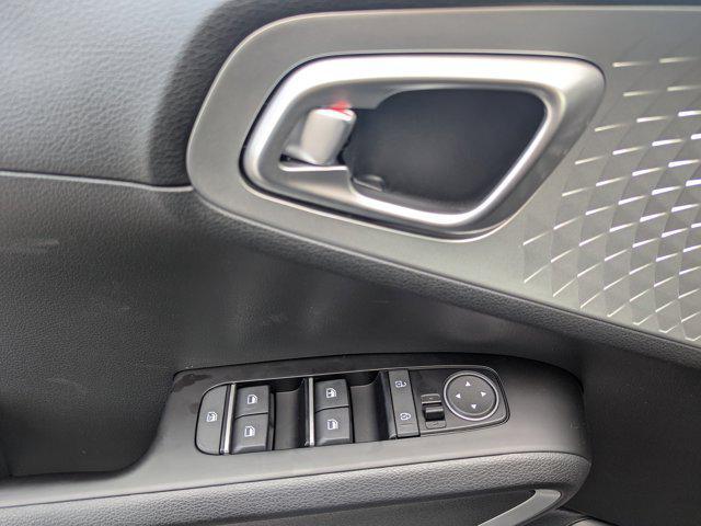 new 2025 Kia Soul car, priced at $24,139