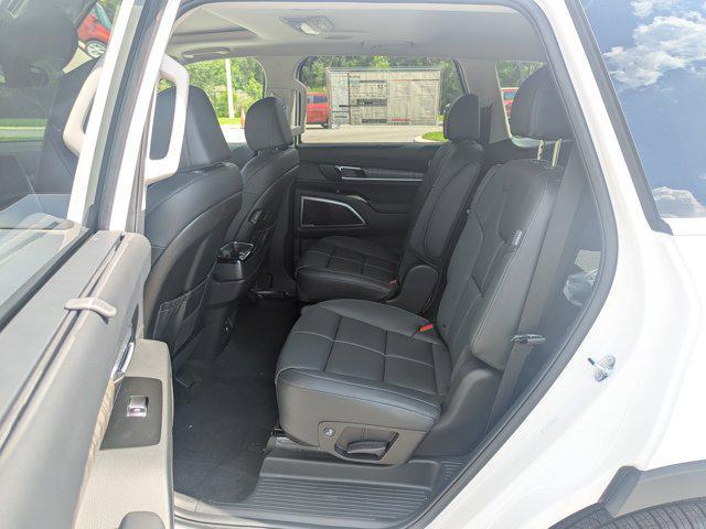 new 2025 Kia Telluride car, priced at $43,119