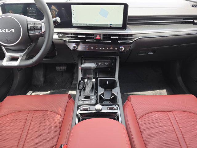new 2025 Kia K5 car, priced at $30,046