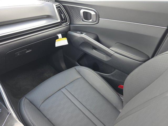 new 2025 Kia Sorento car, priced at $32,617