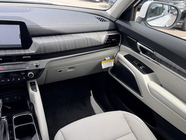 new 2025 Kia Telluride car, priced at $44,119