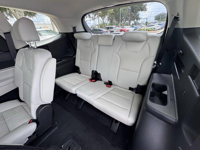 new 2025 Kia Telluride car, priced at $44,119