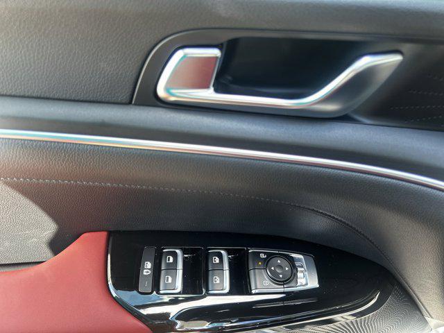 new 2025 Kia K5 car, priced at $30,099