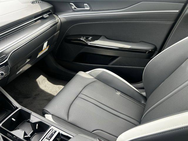 new 2025 Kia K5 car, priced at $28,000
