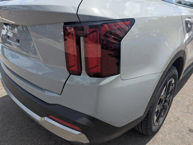 new 2025 Kia Sorento car, priced at $35,543