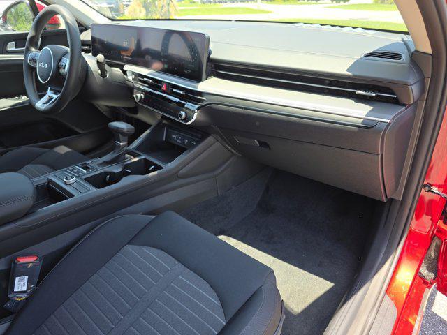 new 2025 Kia K5 car, priced at $27,484