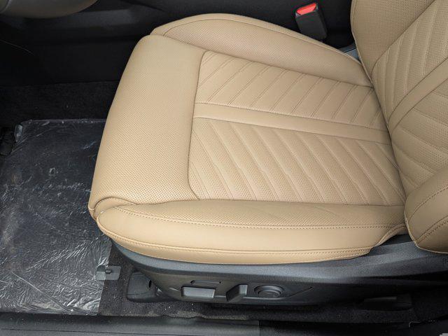 new 2025 Kia Sorento car, priced at $44,365