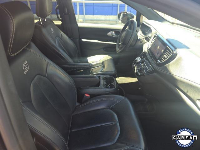 used 2022 Chrysler Pacifica Hybrid car, priced at $28,100