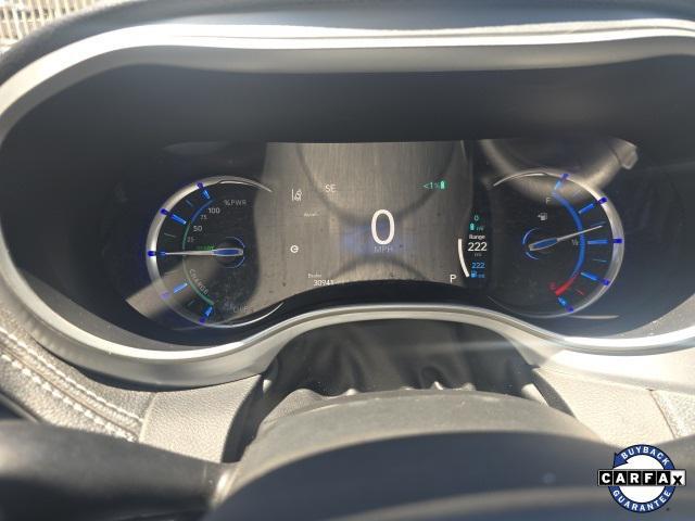 used 2022 Chrysler Pacifica Hybrid car, priced at $28,100