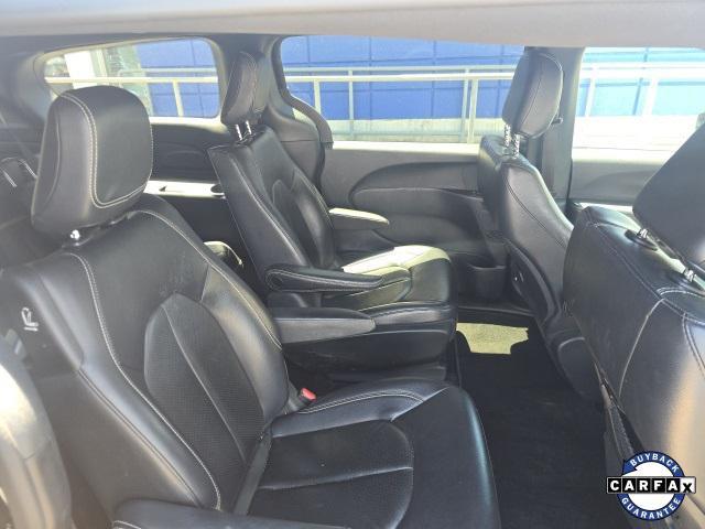 used 2022 Chrysler Pacifica Hybrid car, priced at $28,100