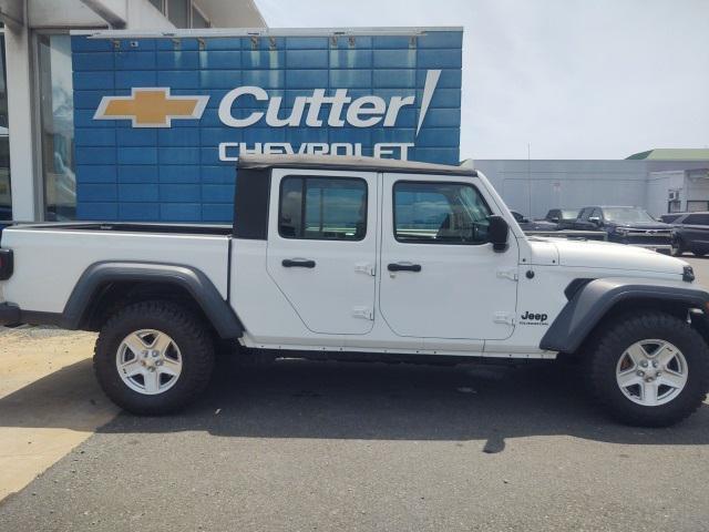 used 2020 Jeep Gladiator car, priced at $27,995